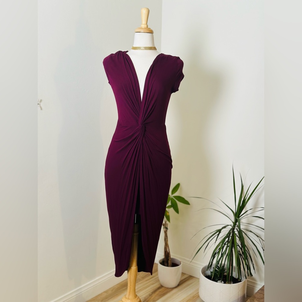 Sexy Haute Monde dress Size Medium color plum purple